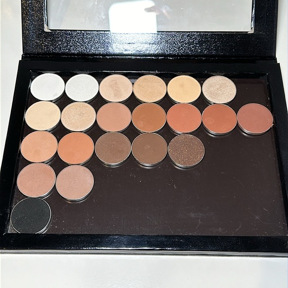 Makeup Geek Eyeshadows in Z Palettes Bundle - Picture 2 of 6